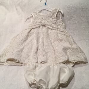 Pippa & Julie Cream lace lined dress bloomers NWOT